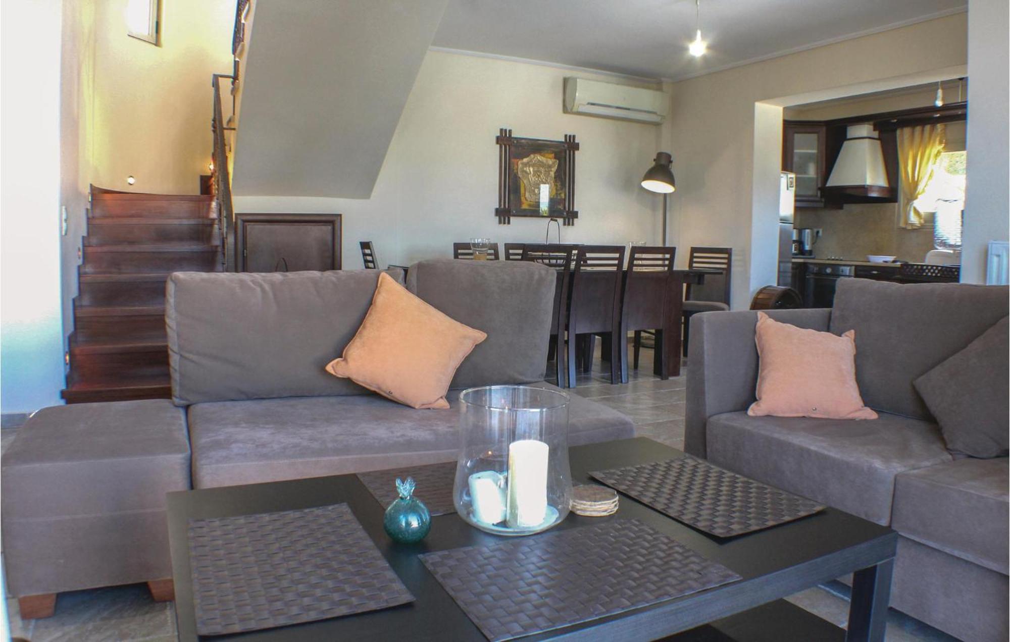 Awesome home in Koroni with 5 Bedrooms, Jacuzzi&Outdoor swimming pool Zewnętrze zdjęcie