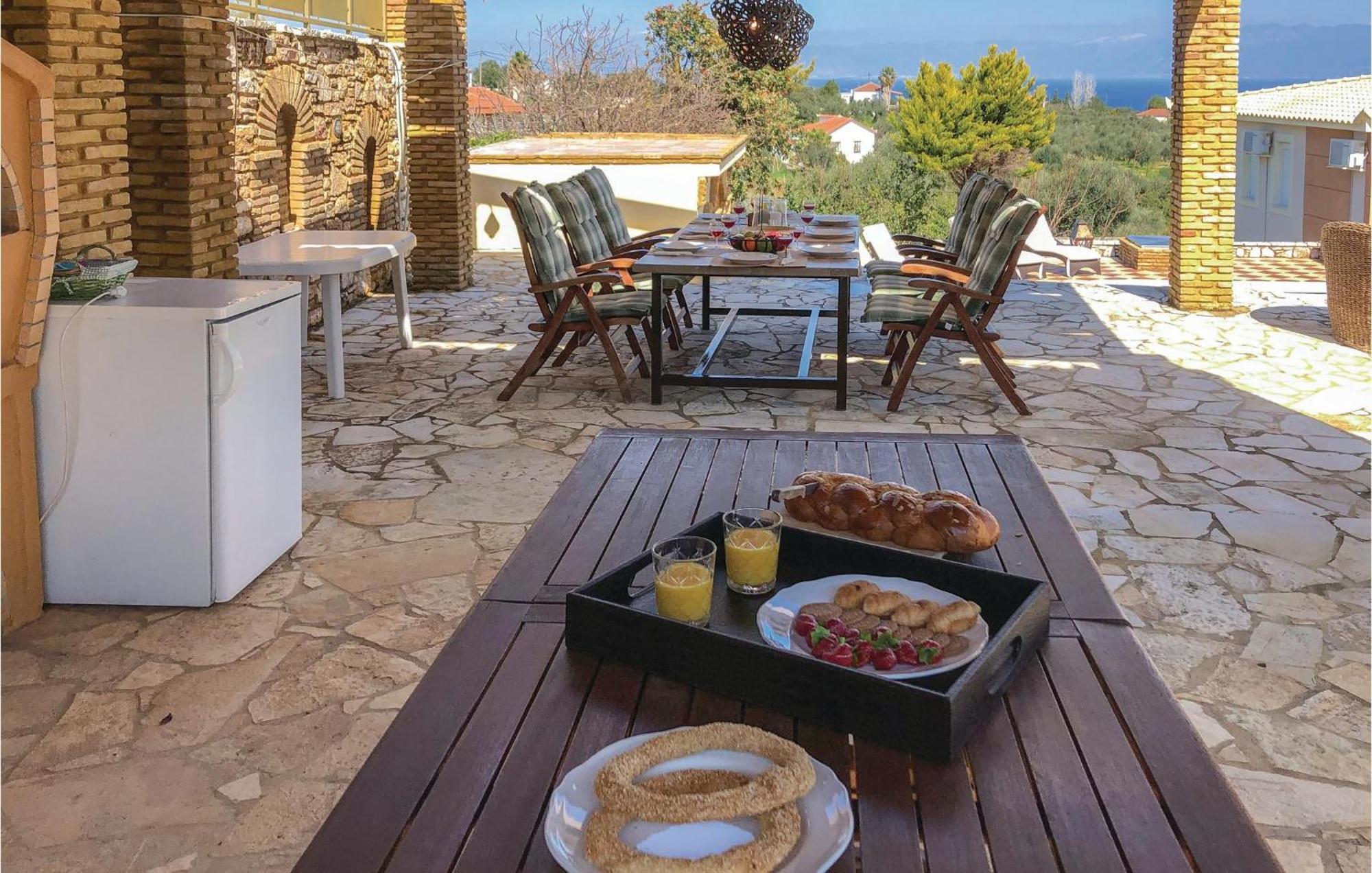 Awesome home in Koroni with 5 Bedrooms, Jacuzzi&Outdoor swimming pool Zewnętrze zdjęcie